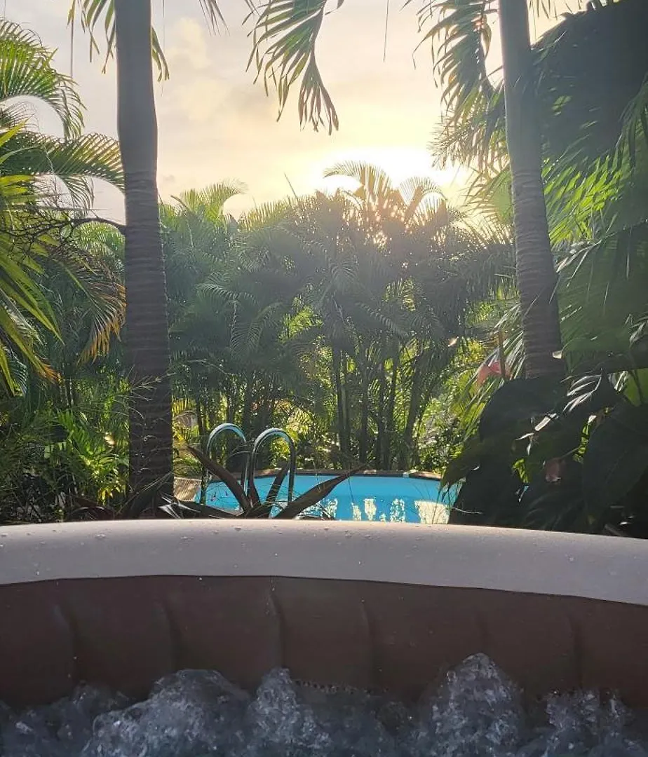 Holiday home Joli Gite Au Calme Dans Un Ecrin De Verdure Sainte-Anne  Guadeloupe